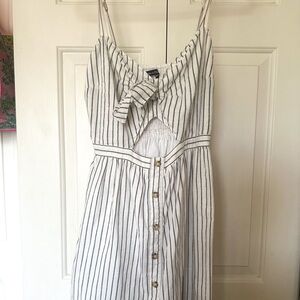 Abercrombie & Fitch Dress 🤍
